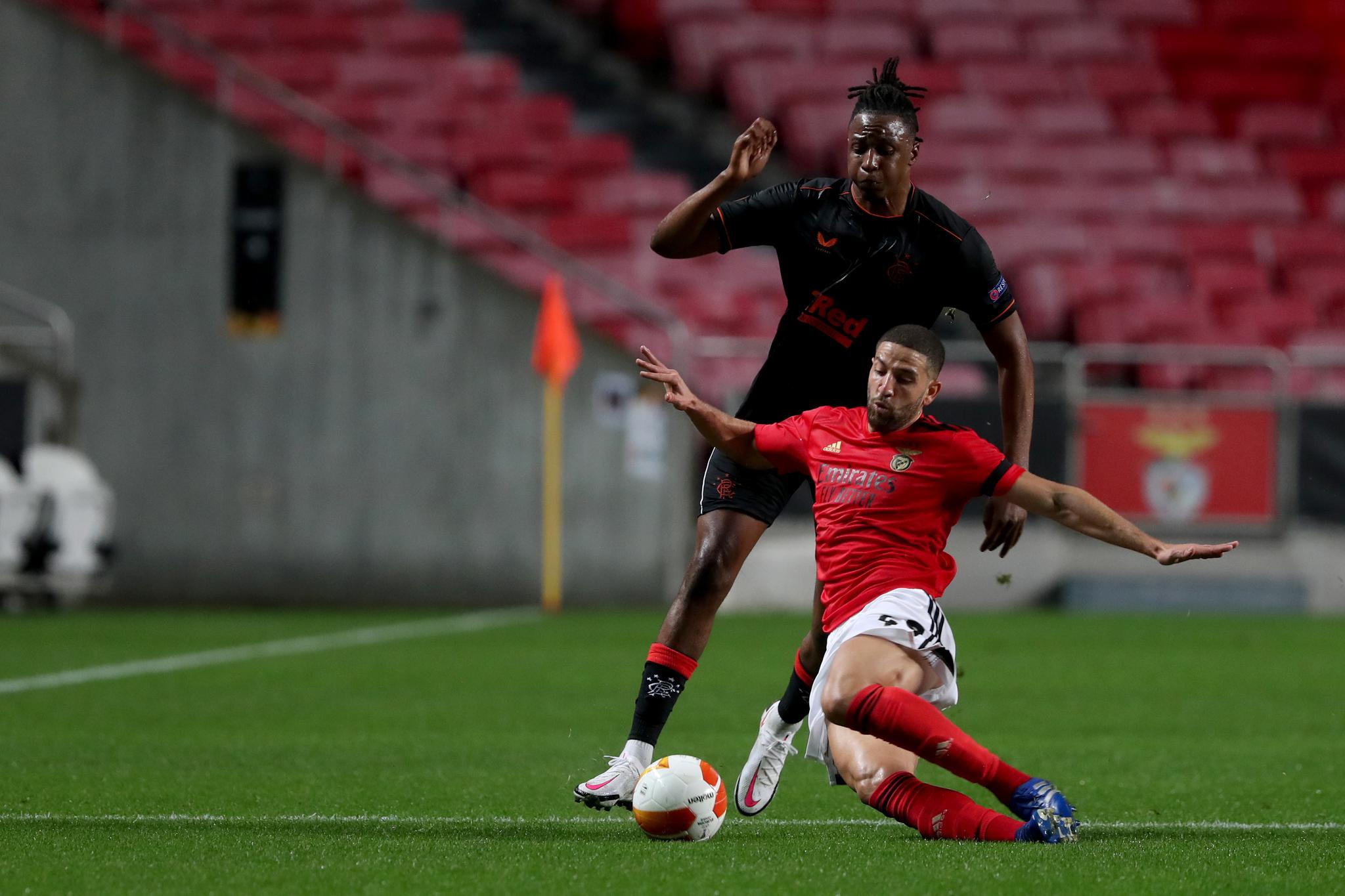 开云体育官网-里程碑夜！本菲卡门线救险；国王杯加时末段刷纪录；媒体盛赞；资深球员宣示担当的简单介绍