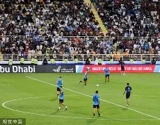 kaiyun-国际比赛日体能课后，犹他爵士门线救险备战NBA季后赛，球迷炸锅，轮换策略成焦点的简单介绍