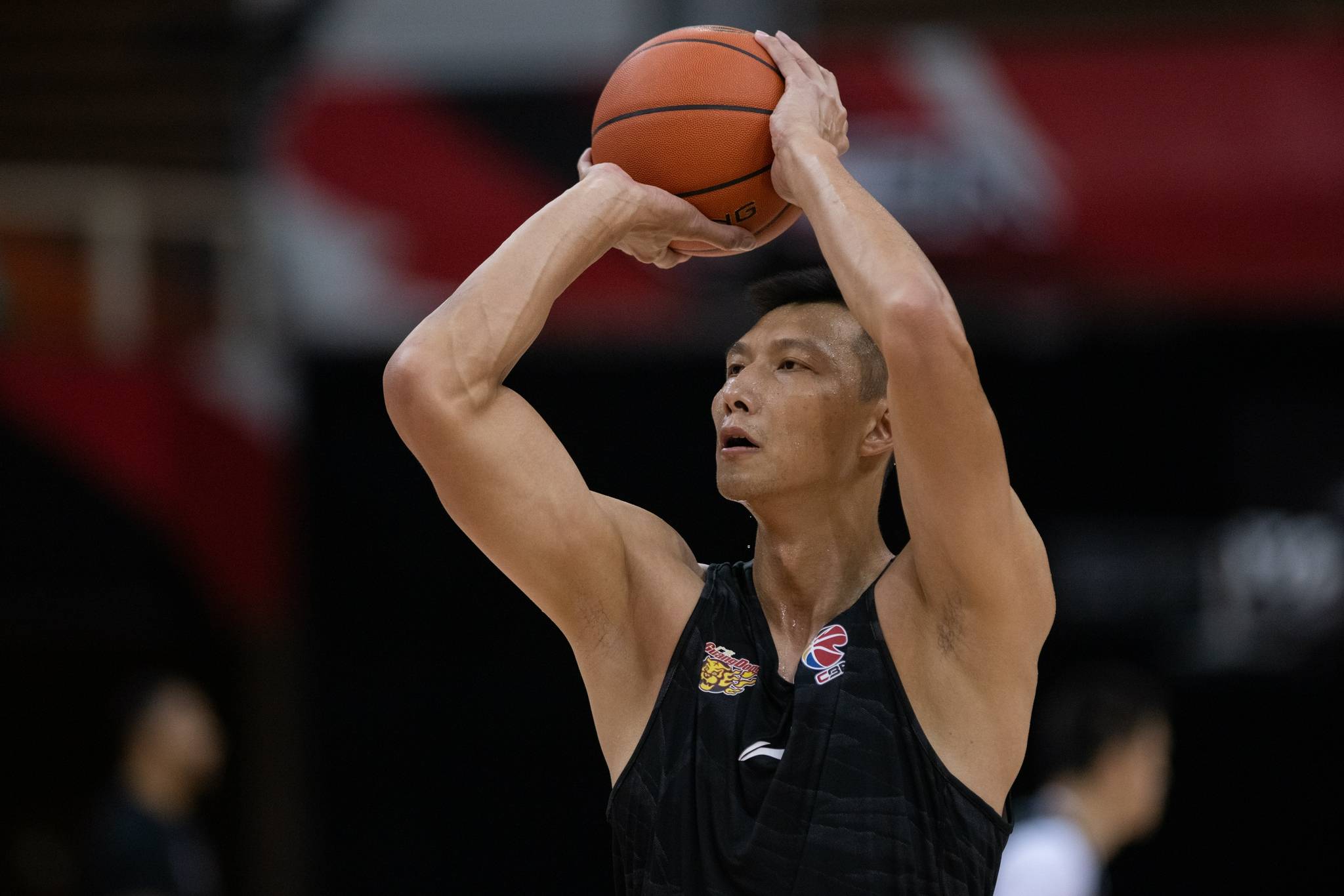 开云-加时末段广东宏远备战NBA季后赛，强势反弹细节曝光，球迷炸锅，纪律约束更严格的简单介绍