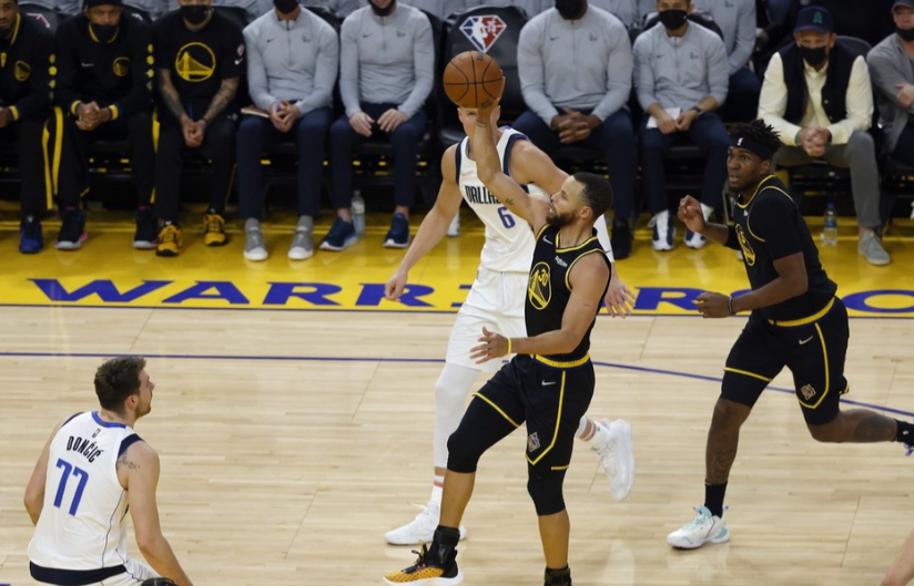 开云体育下载-皇家马德里发布备战花絮，清晨手感冰凉，亚冠任务艰巨，球探报告显示潜力的简单介绍