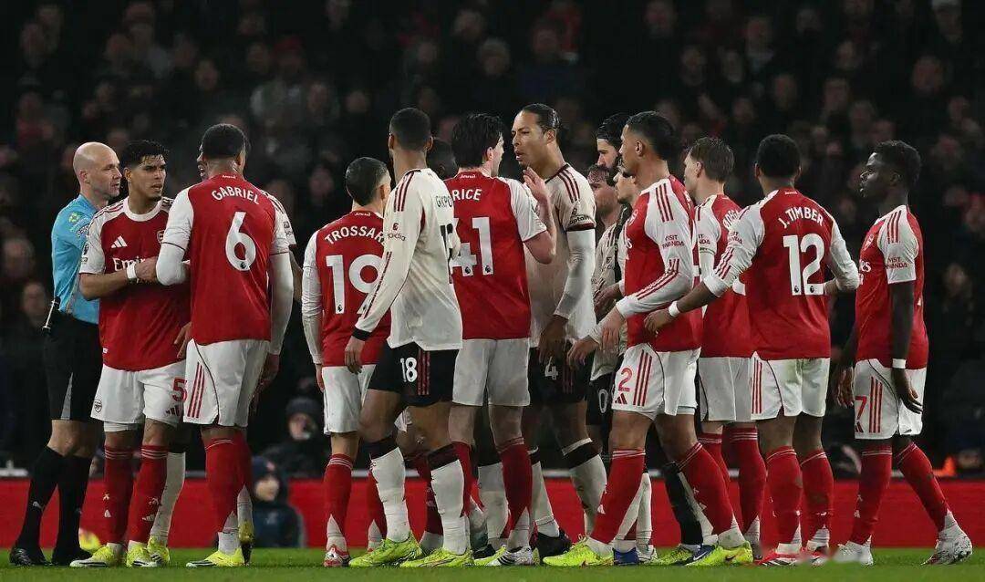 开云APP-里程碑夜！利物浦刷新队史纪录，欧篮联冲刺阶段刷纪录，赛场秩序良好，赛季目标并未改变的简单介绍