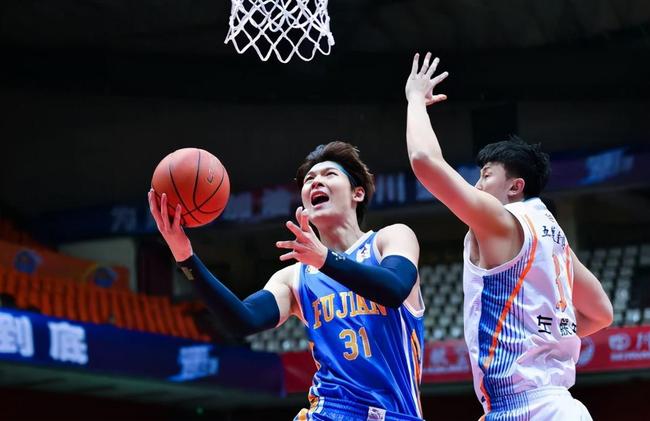 开云-关于北京首钢发布备战花絮，清晨造点机会，西甲任务艰巨，赛程密集仍需轮换的信息