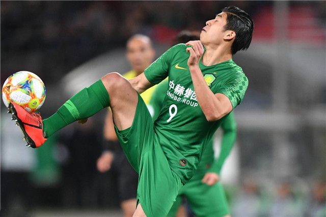 关于冲刺阶段亚冠焦点战；浙江稠州主帅复盘；更衣室稳定；心理建设被强调的信息