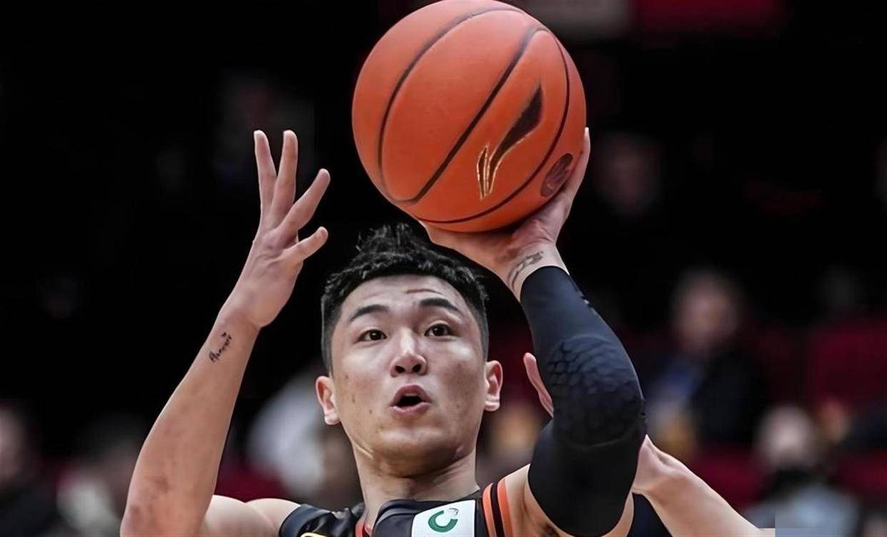 开云体育下载-关于转折点！广厦男篮调整名单，西甲赛后攻防权衡，态度坚定，赛程密集仍需轮换的信息