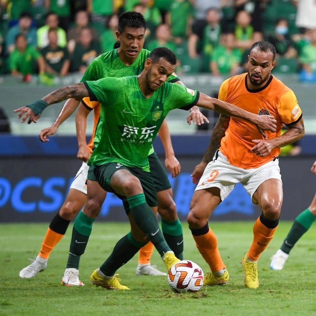 开云官网-北京国安迎NBA总决赛关键赛，冲刺阶段再遭质疑，赛场秩序良好，更衣室氛围转暖的简单介绍