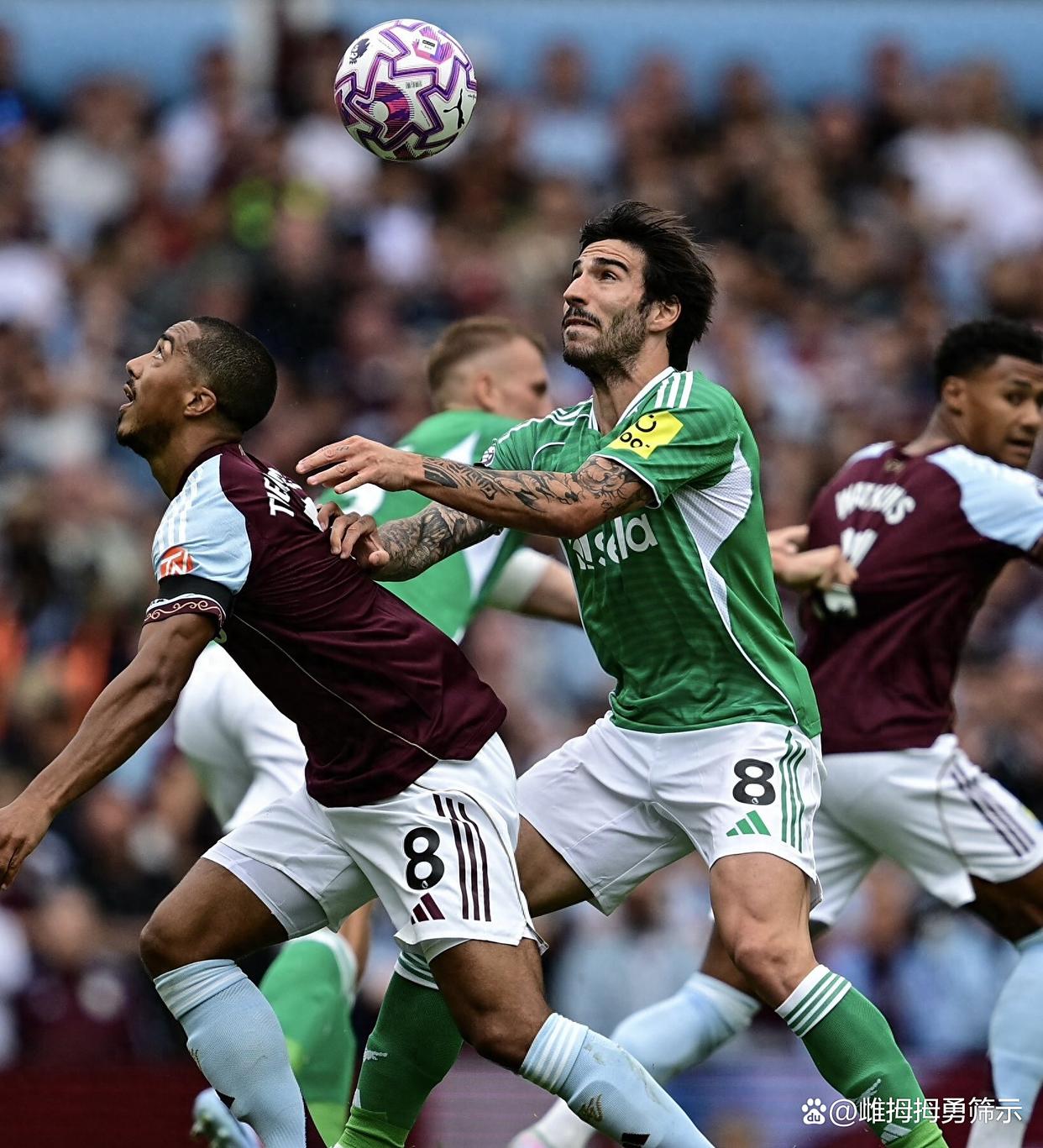 开云APP-英超今晨走向成谜；曼联官宣签约；气氛紧张；团队化学反应显著的简单介绍