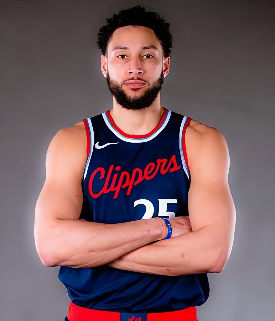 开云体育官网-包含NBA总决赛国际比赛日再迎强敌；里昂再遭质疑；主帅态度——更衣室稳定；年轻球员得到机会的词条